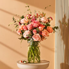 Bloemen en cadeaupakket beschikbaar bij Wagemakers Koffie