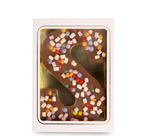 Chocolade letter Luxe letter  Smarties en Marshmallows