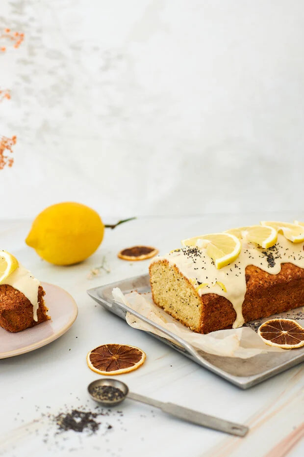 Pineut cake | pot | Lemon Poppyseed Cake