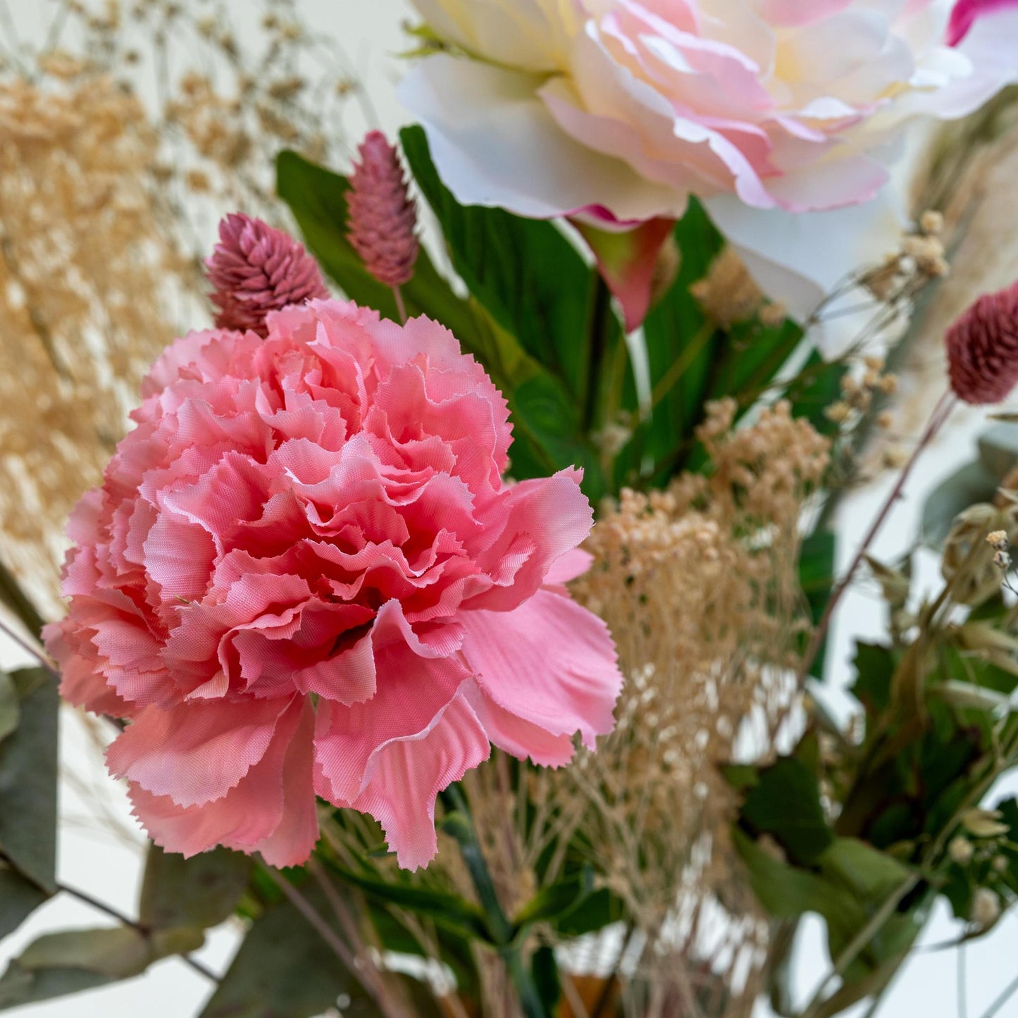Boeket Prachtig met gedroogde en zijden bloemen in roze en natuurlijke kleuren | 55cm lengte