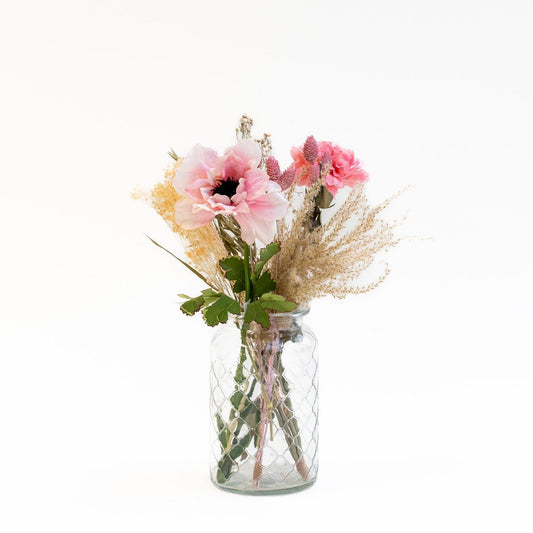 Brievenbus Zacht Roze | Gedroogde en zijden bloemen in zachtroze en natuurlijke kleuren | 35cm lengte