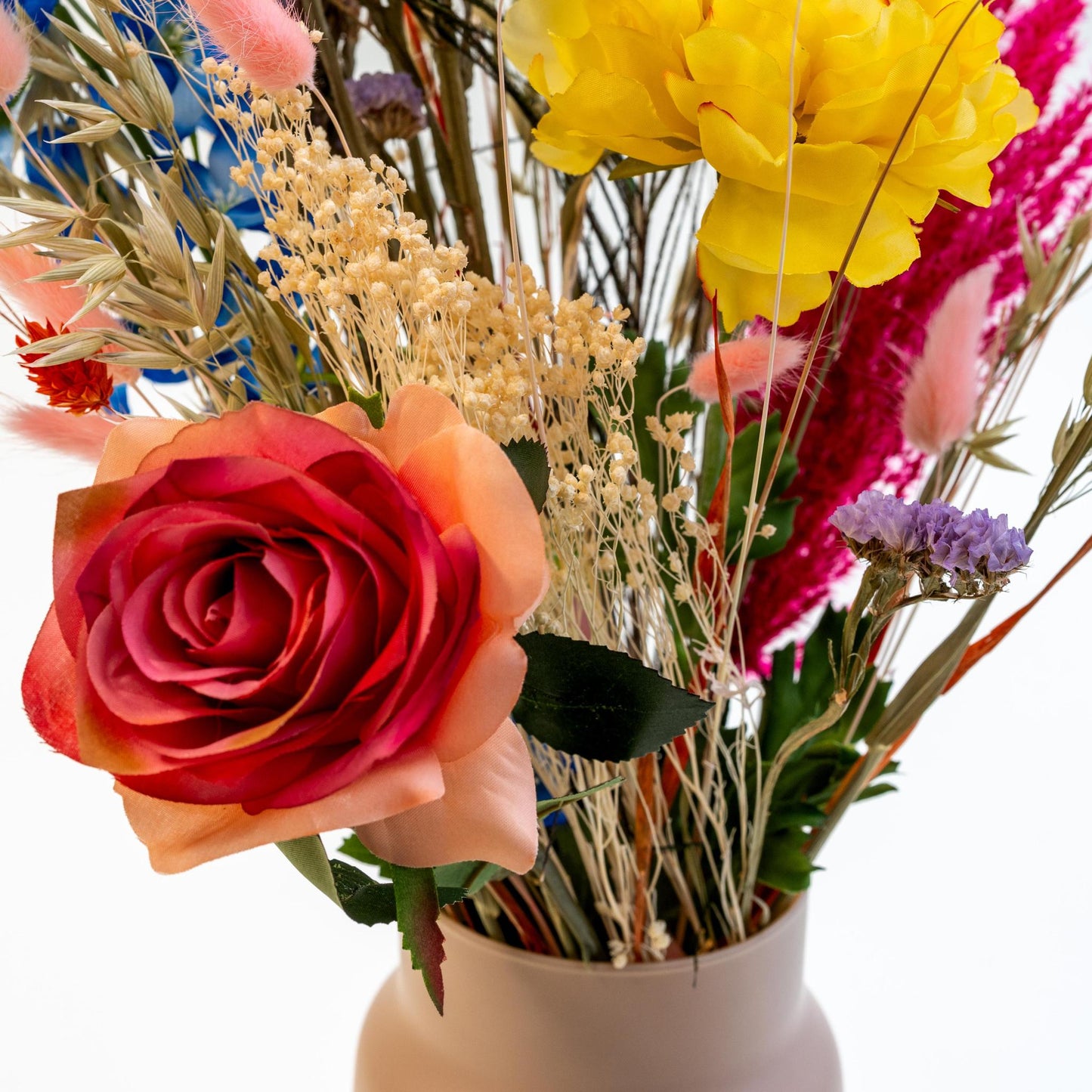 Boeket Kleurrijk met gedroogde en zijden bloemen in verschillende felle kleuren | 55cm lengte